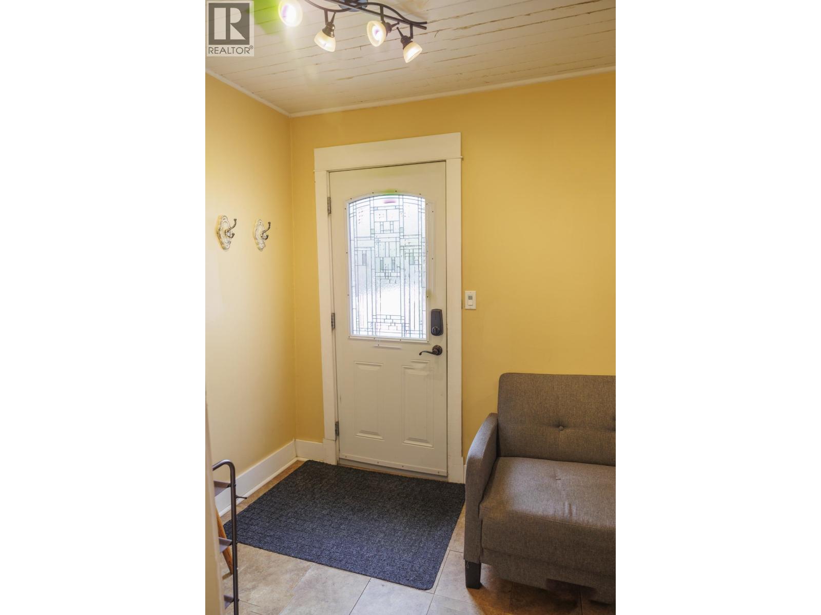 421 Main Street, Mcbride, British Columbia V0J 2E0 - Photo 14 - C8079080
