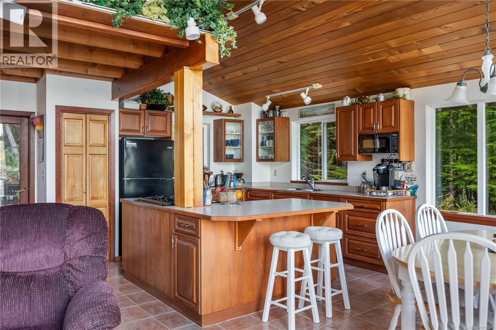 6 Cherry Lane, West Thurlow Island, British Columbia  V0P 1B0 - Photo 19 - 1012539