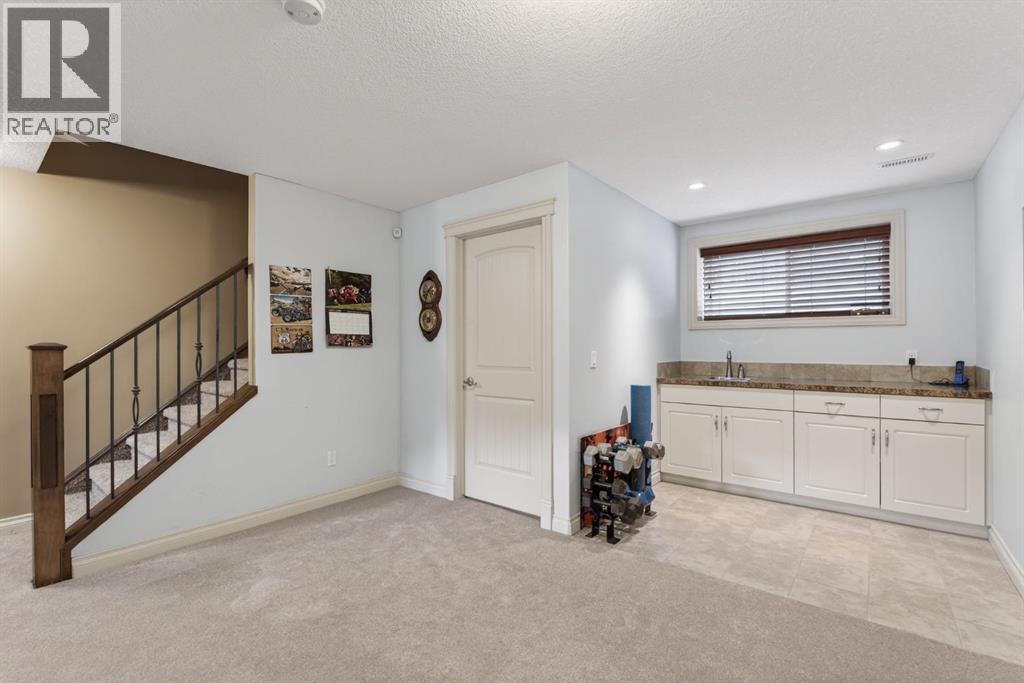 2 Ranchers Green, Okotoks, Alberta  T1S 0G6 - Photo 32 - A2311245