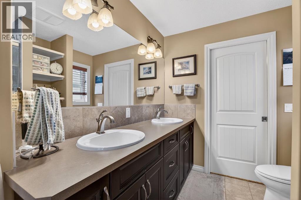 2 Ranchers Green, Okotoks, Alberta  T1S 0G6 - Photo 22 - A2311245