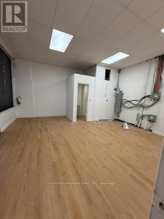 Main - 263 Dunn Avenue, Toronto, Ontario  M6K 2S1 - Photo 6 - W12689980