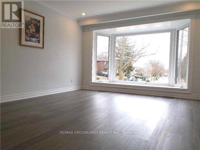 20 Apollo Drive, Toronto, Ontario  M3B 2G8 - Photo 2 - C13203268
