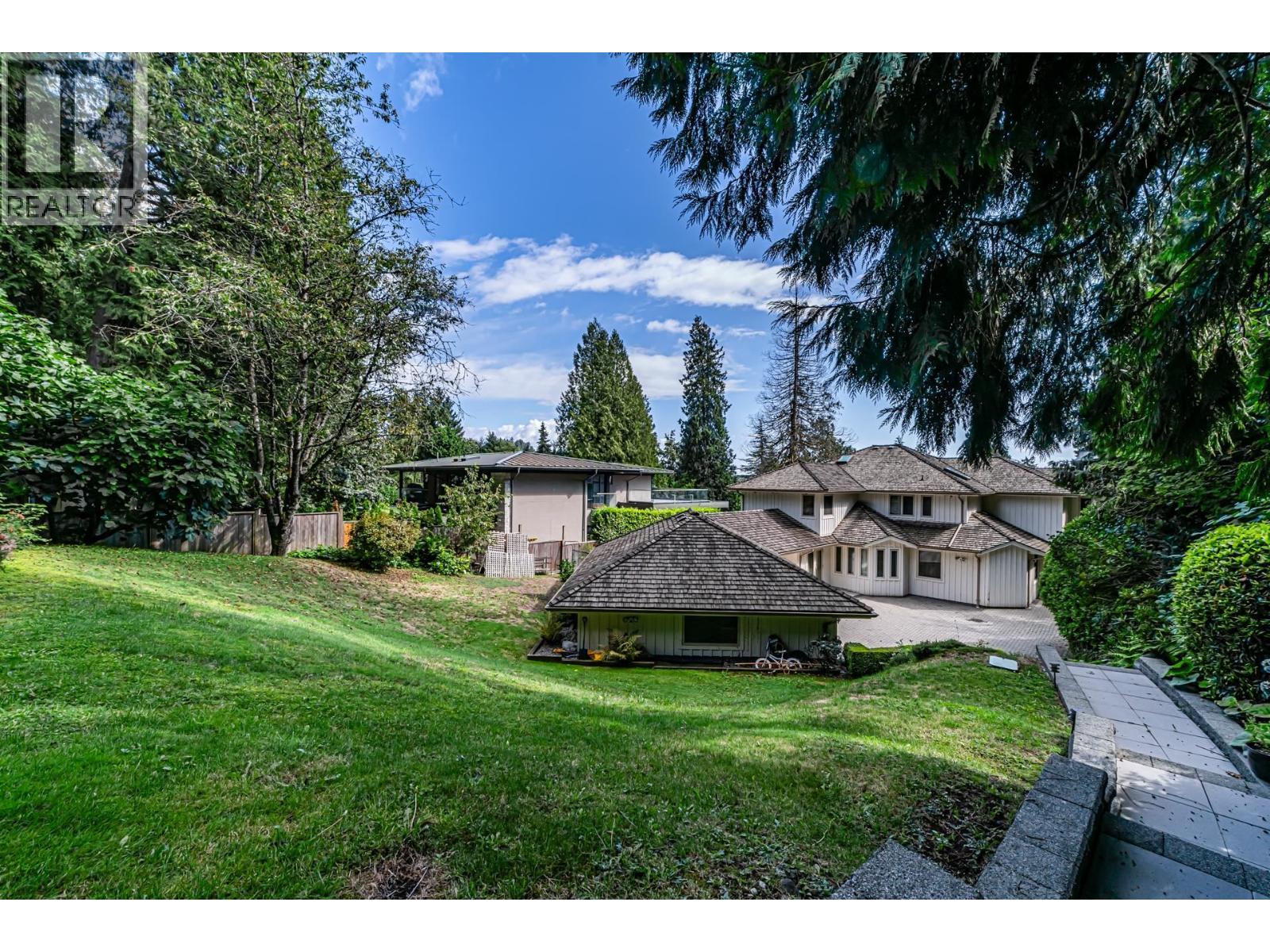 1361 Mathers Avenue, West Vancouver, British Columbia  V7T 2G5 - Photo 36 - R3128775