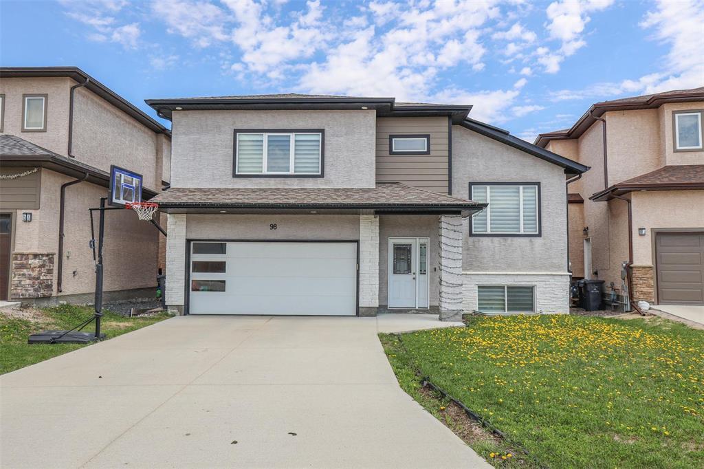 98 Water Ridge Path, Winnipeg, Manitoba  R2R 0P8 - Photo 0 - 202611698