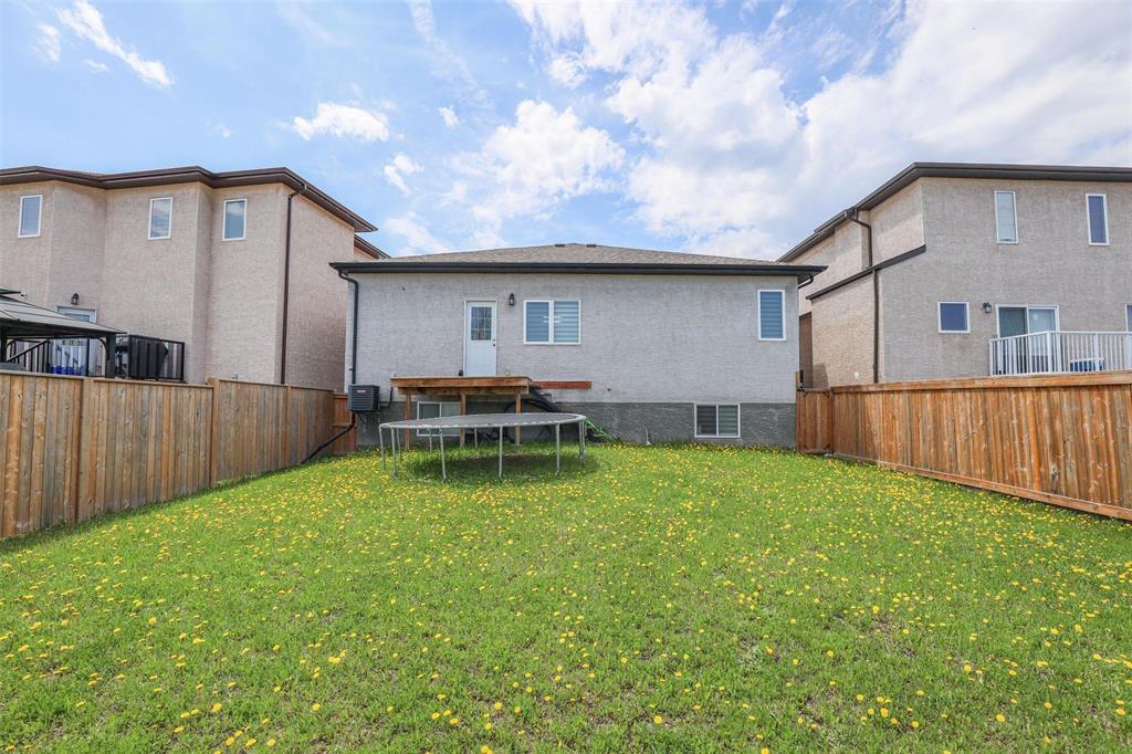 98 Water Ridge Path, Winnipeg, Manitoba  R2R 0P8 - Photo 28 - 202611698