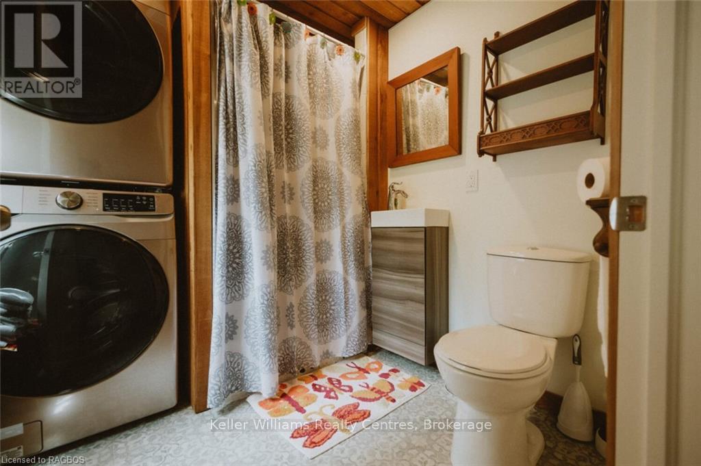 77 Shoreline Avenue, South Bruce Peninsula, Ontario  N0H 2T0 - Photo 20 - X12901538