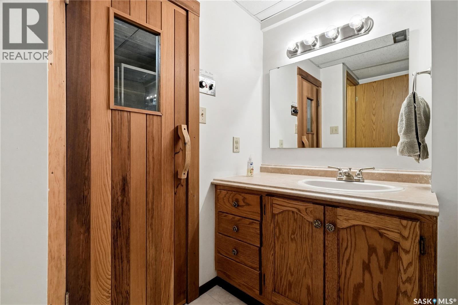 2447 Swayze Crescent, Regina, Saskatchewan  S4V 1A4 - Photo 40 - SK037360