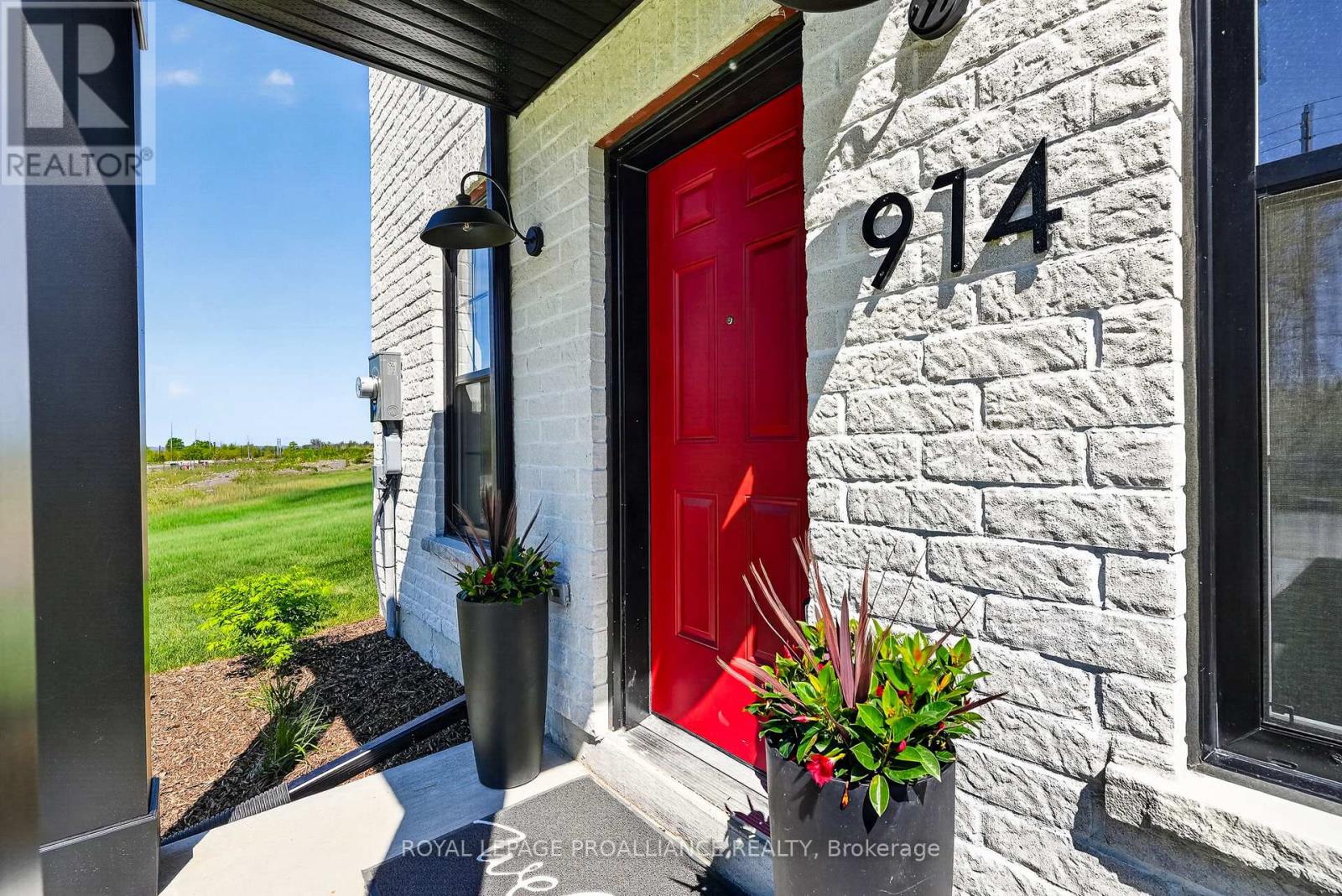 914 Kerr Street W, Cobourg, Ontario  K9A 1N6 - Photo 3 - X13018508