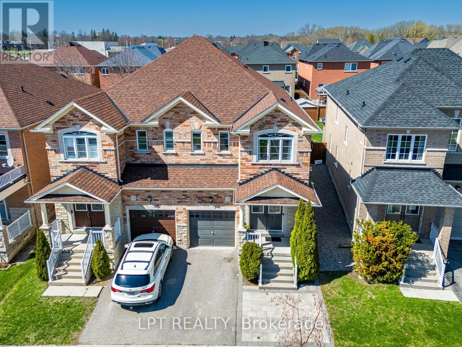 21 Amos Lehman Way, Whitchurch-Stouffville, Ontario  L4A 0J9 - Photo 34 - N13203542