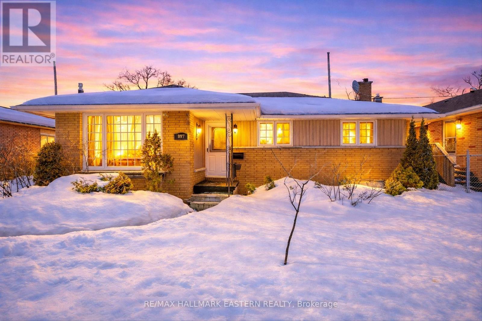 897 Westdale Avenue, Peterborough (Northcrest Ward 5), Ontario  K9H 6C5 - Photo 1 - X12869432