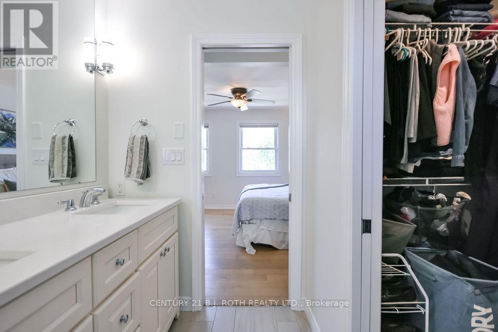 21 Belcourt Avenue, Barrie, Ontario  L4M 4E2 - Photo 23 - S13203506