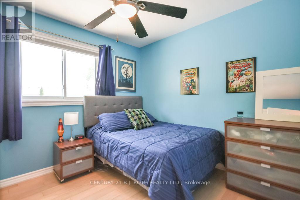 21 Belcourt Avenue, Barrie, Ontario  L4M 4E2 - Photo 25 - S13203506