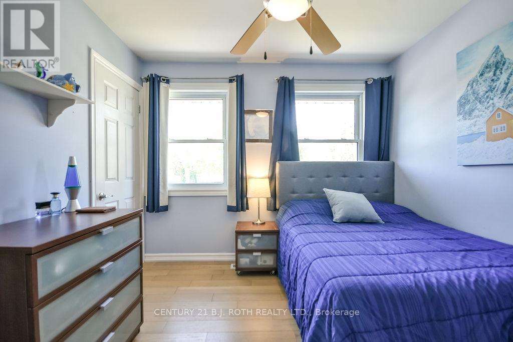 21 Belcourt Avenue, Barrie, Ontario  L4M 4E2 - Photo 29 - S13203506