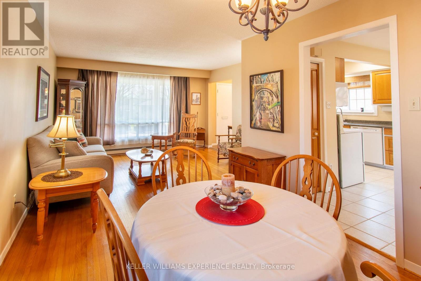 58 Varden Crescent, Barrie (Codrington), Ontario  L4M 4P3 - Photo 7 - S13203852