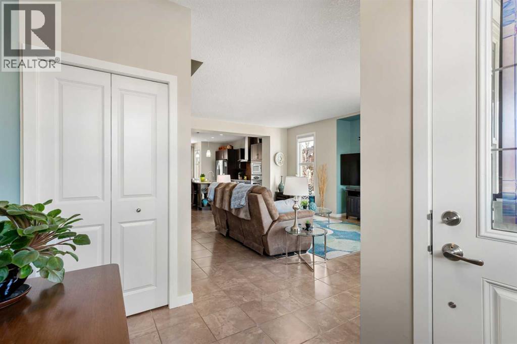 6 Chaparral Valley Square SE, Calgary, Alberta  T2X 0P7 - Photo 6 - A2315374