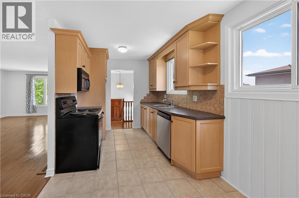 68 Duncairn Crescent, Hamilton, Ontario  L9C 6G1 - Photo 10 - 40833710