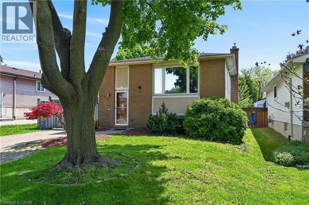 68 Duncairn Crescent, Hamilton, Ontario  L9C 6G1 - Photo 1 - 40833710