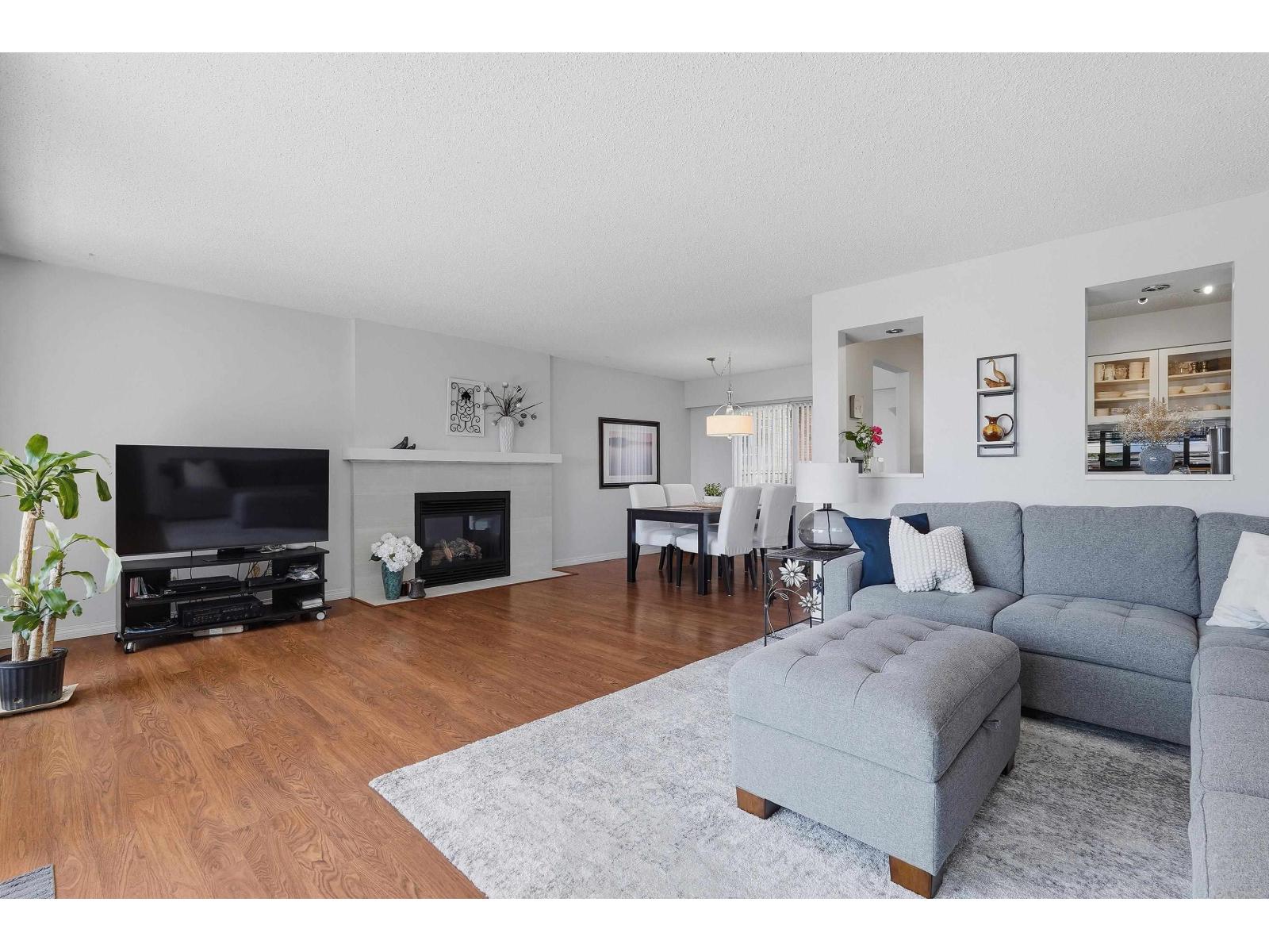 205 15041 Prospect Avenue, White Rock, British Columbia  V4B 2B5 - Photo 11 - R3128163