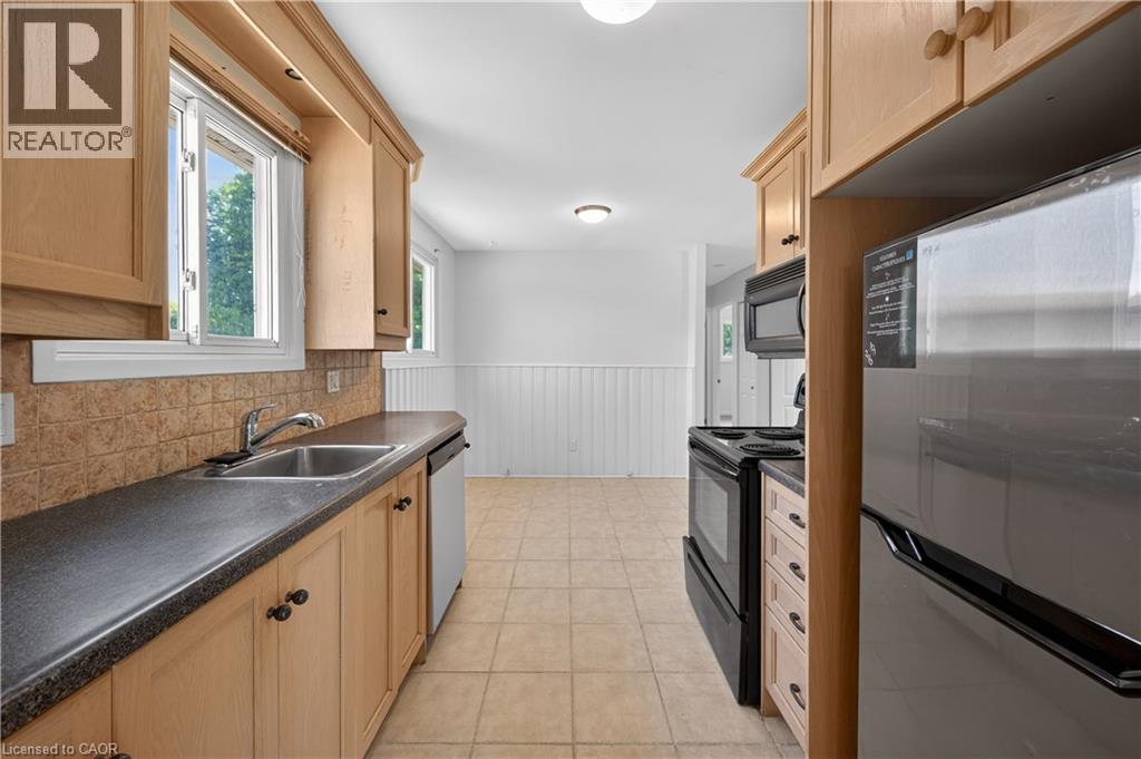 68 Duncairn Crescent, Hamilton, Ontario  L9C 6G1 - Photo 13 - 40833710