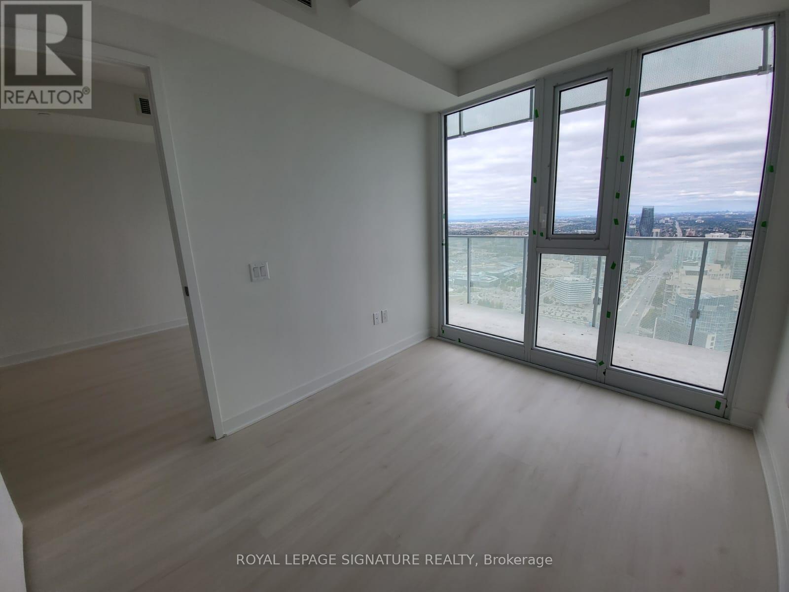 4711 - 3900 Confederation Parkway, Mississauga, Ontario  L5B 0M3 - Photo 9 - W13203528