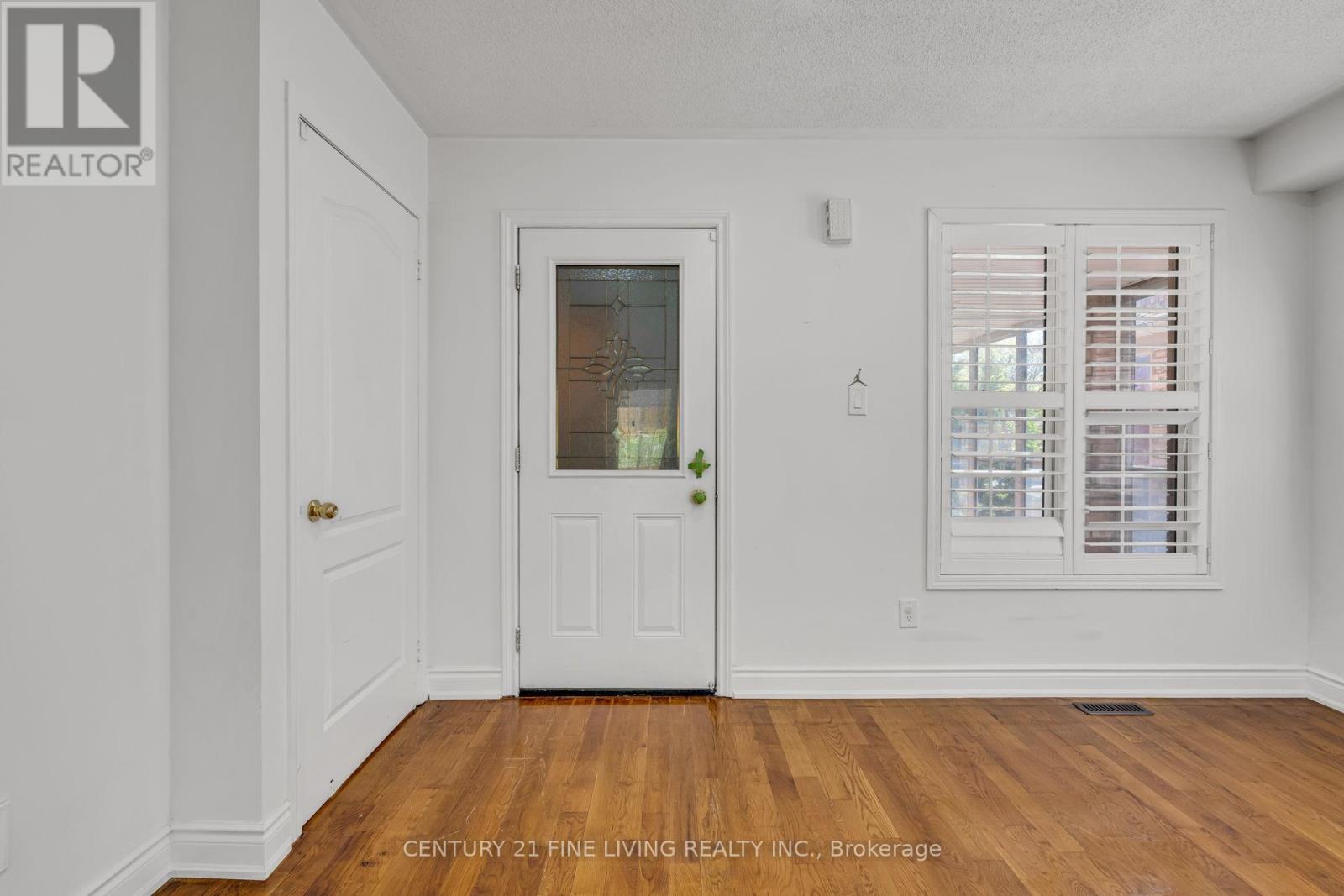 66 Secord Crescent, Brampton, Ontario  L6X 4Y8 - Photo 6 - W13203586