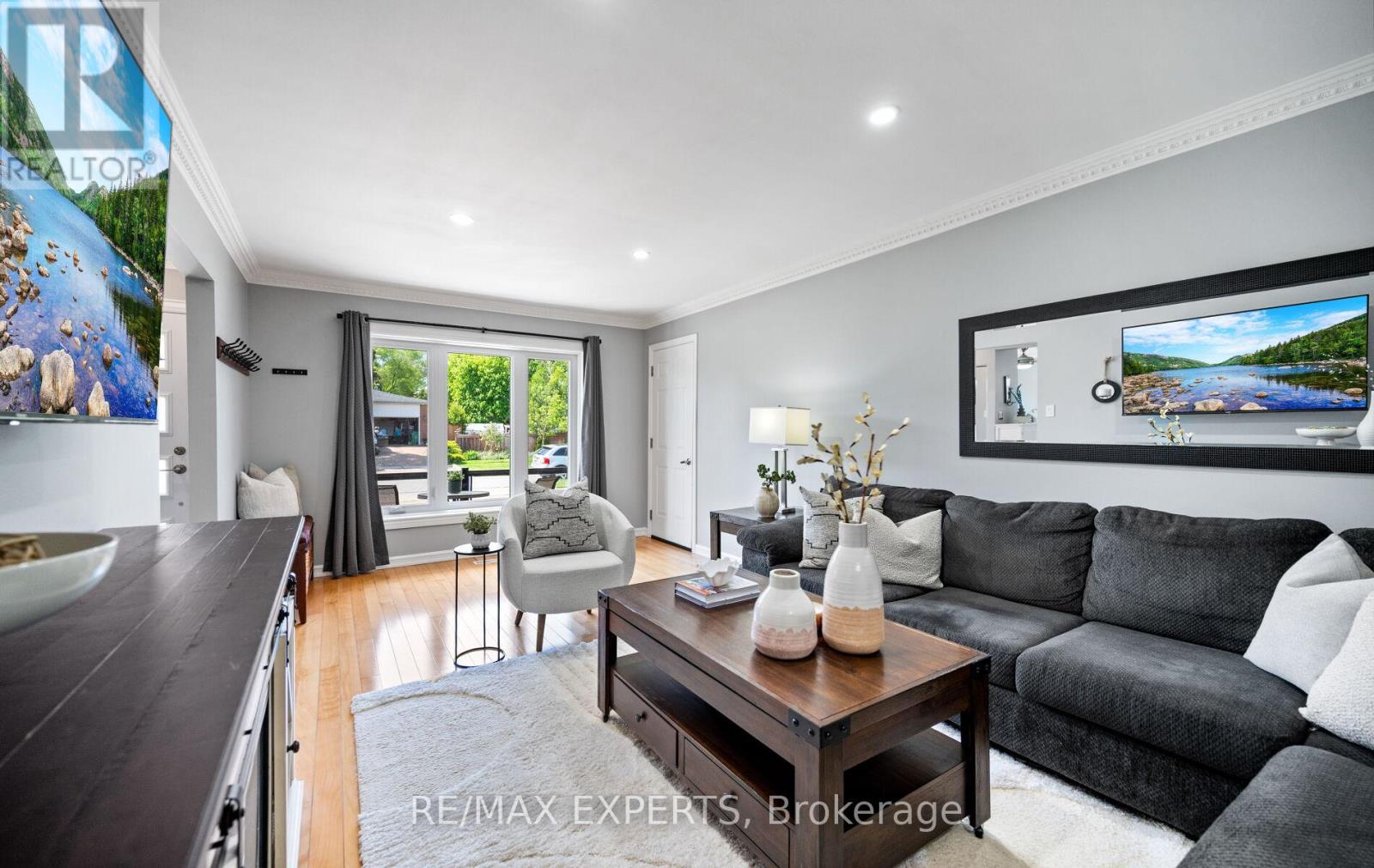 7 Goodwood Road, Brampton, Ontario  L6S 1C4 - Photo 6 - W13203610
