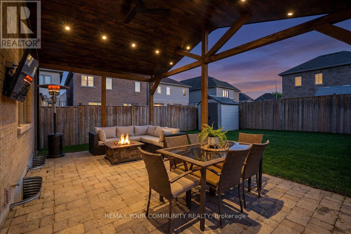 57 Strachan Trail, New Tecumseth, Ontario  L0G 1A0 - Photo 45 - N13201676