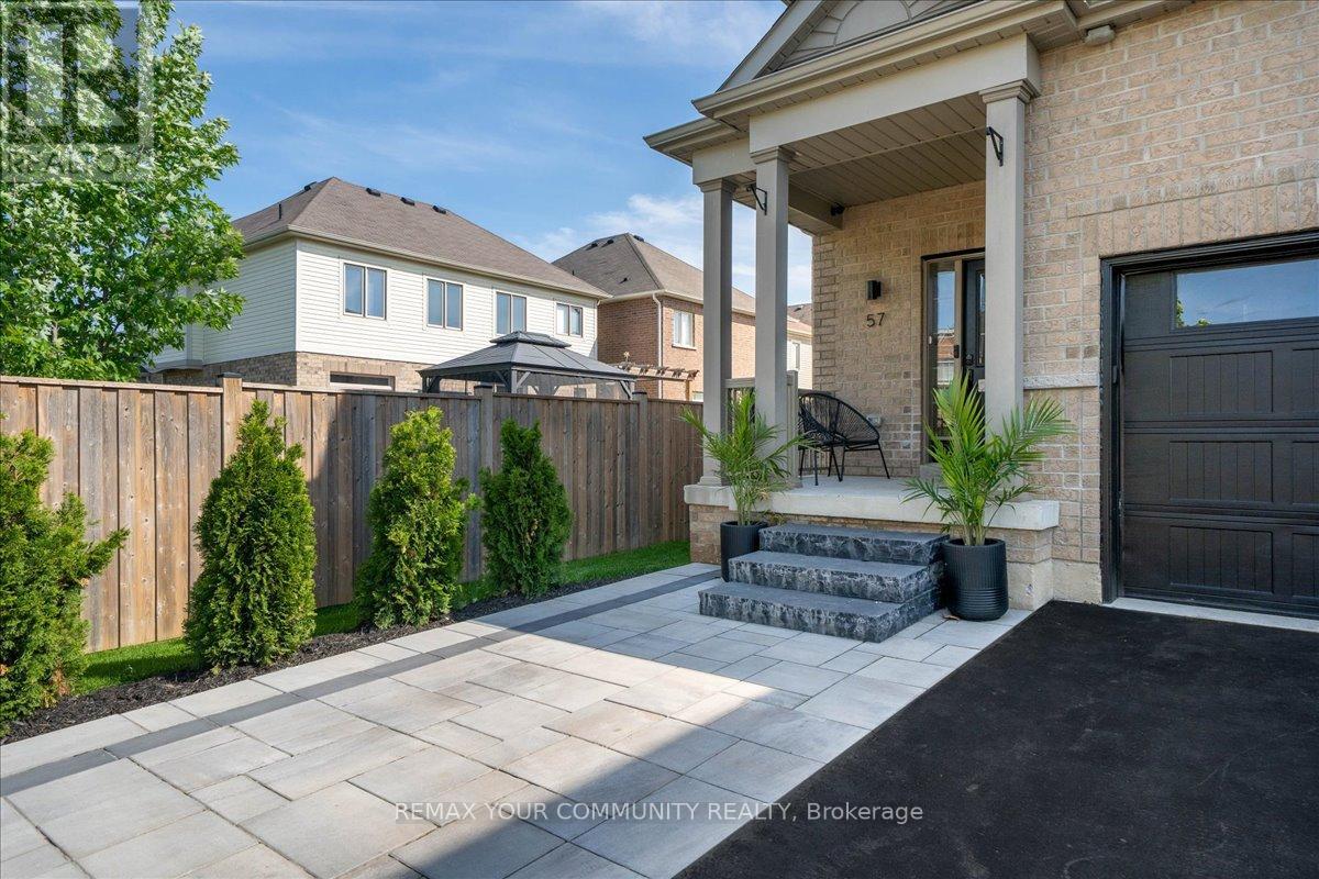 57 Strachan Trail, New Tecumseth, Ontario  L0G 1A0 - Photo 4 - N13201676