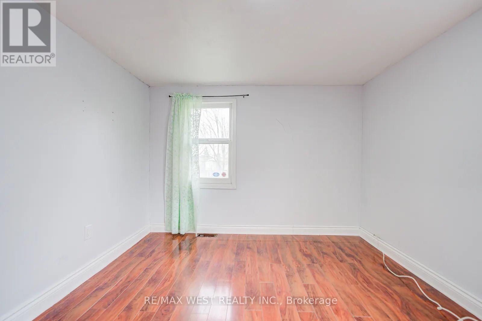 326 Queen Street S, Mississauga, Ontario  L5M 1M2 - Photo 19 - W13155102