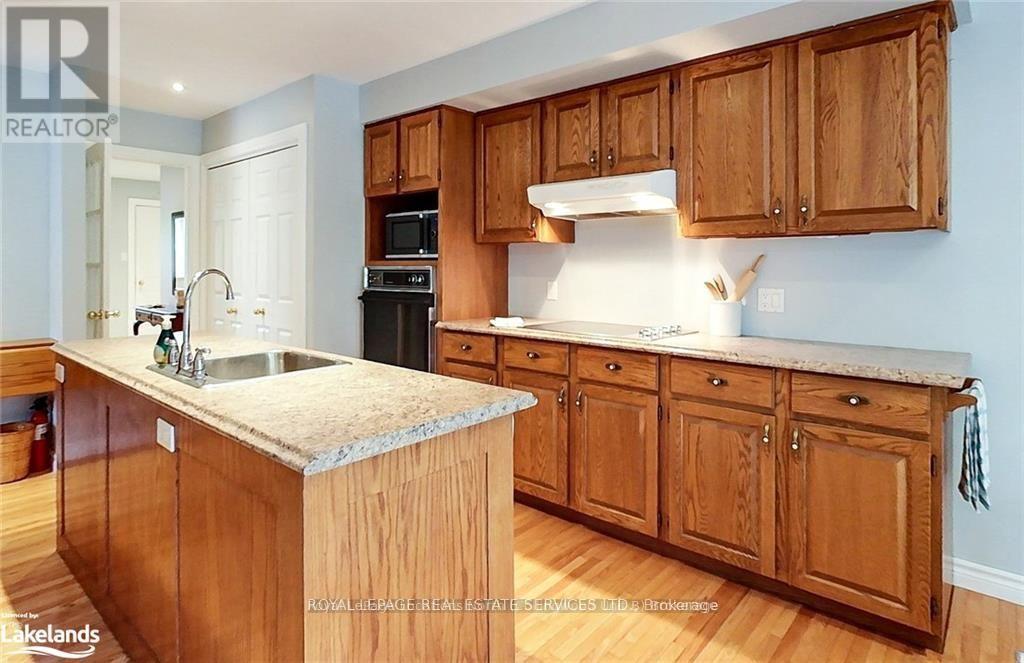 112 Bruce Street S, Blue Mountains, Ontario  N0H 2P0 - Photo 10 - X13203752