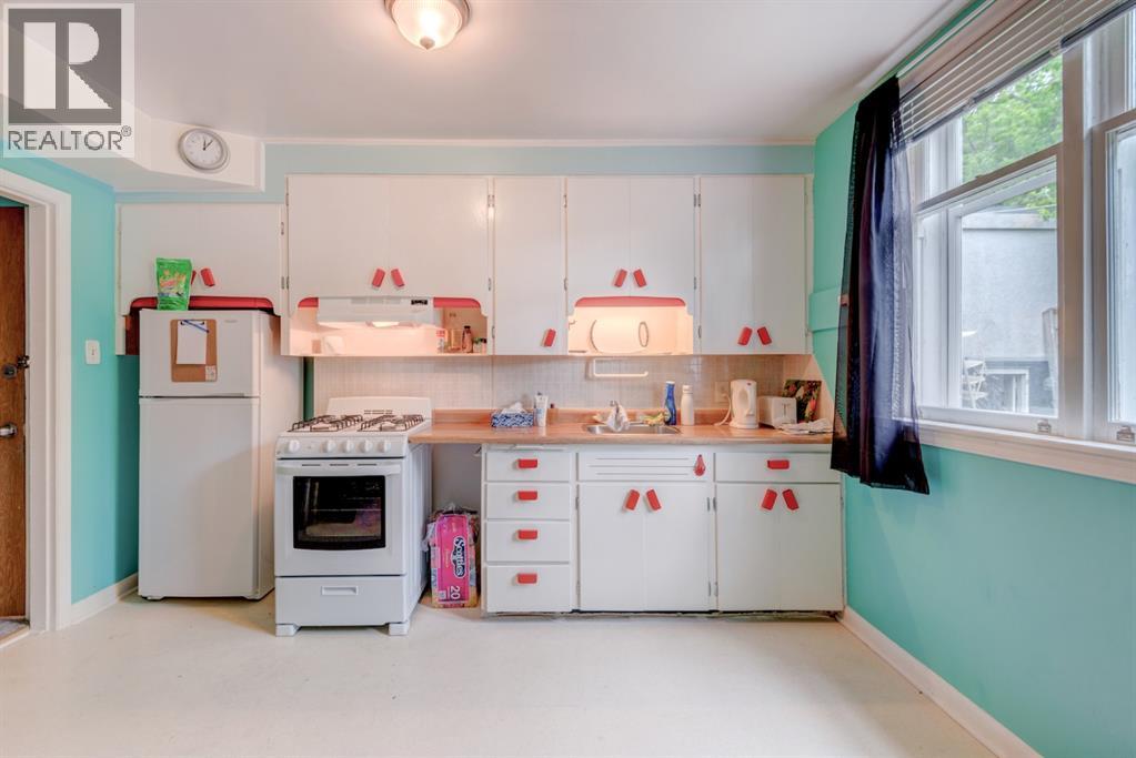 2511 15a Street Sw, Calgary, Alberta  T2T 4B8 - Photo 15 - A2315448