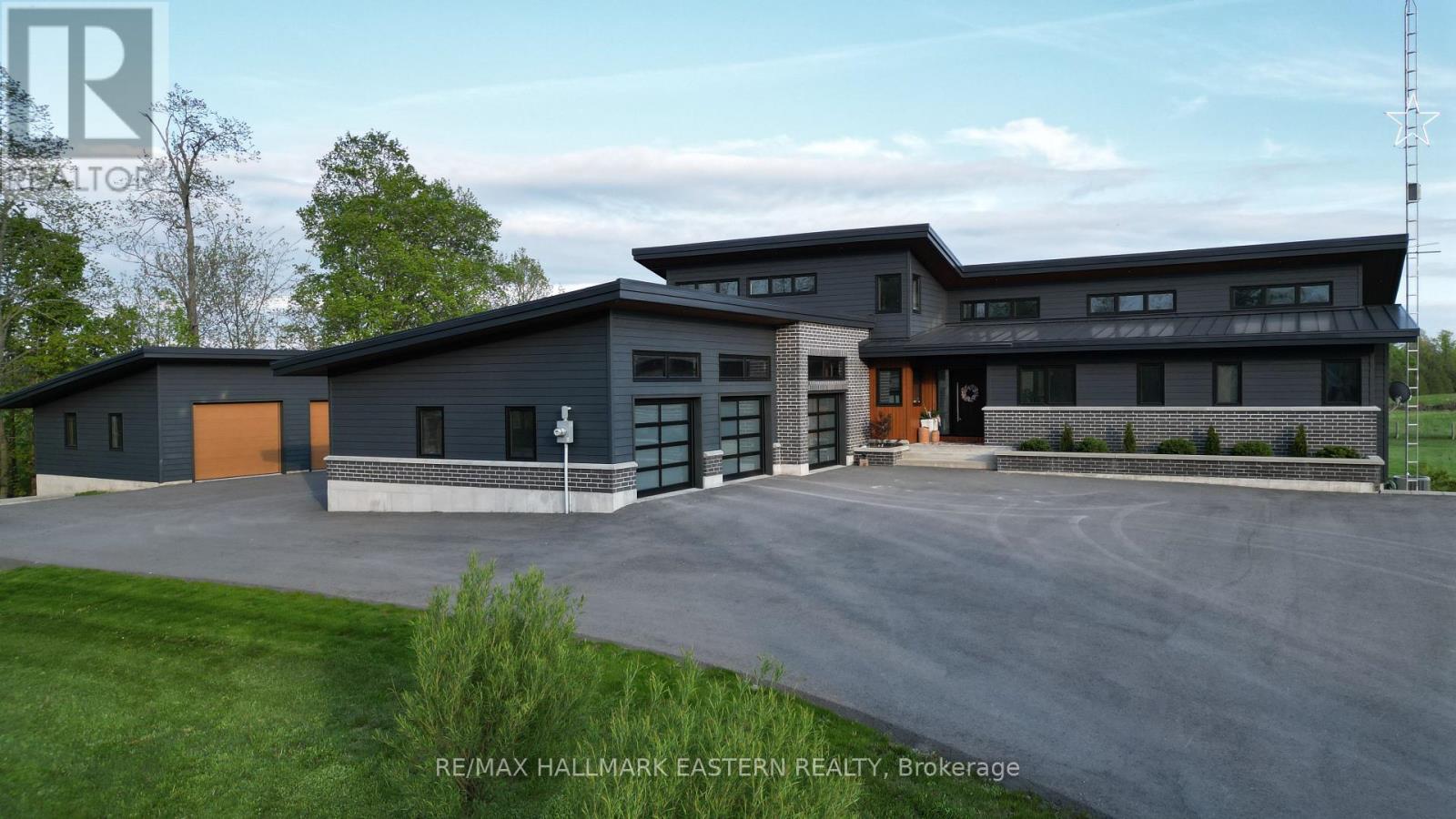 1483 Webster Road, Douro-Dummer, Ontario  K0L 2V0 - Photo 2 - X13204760