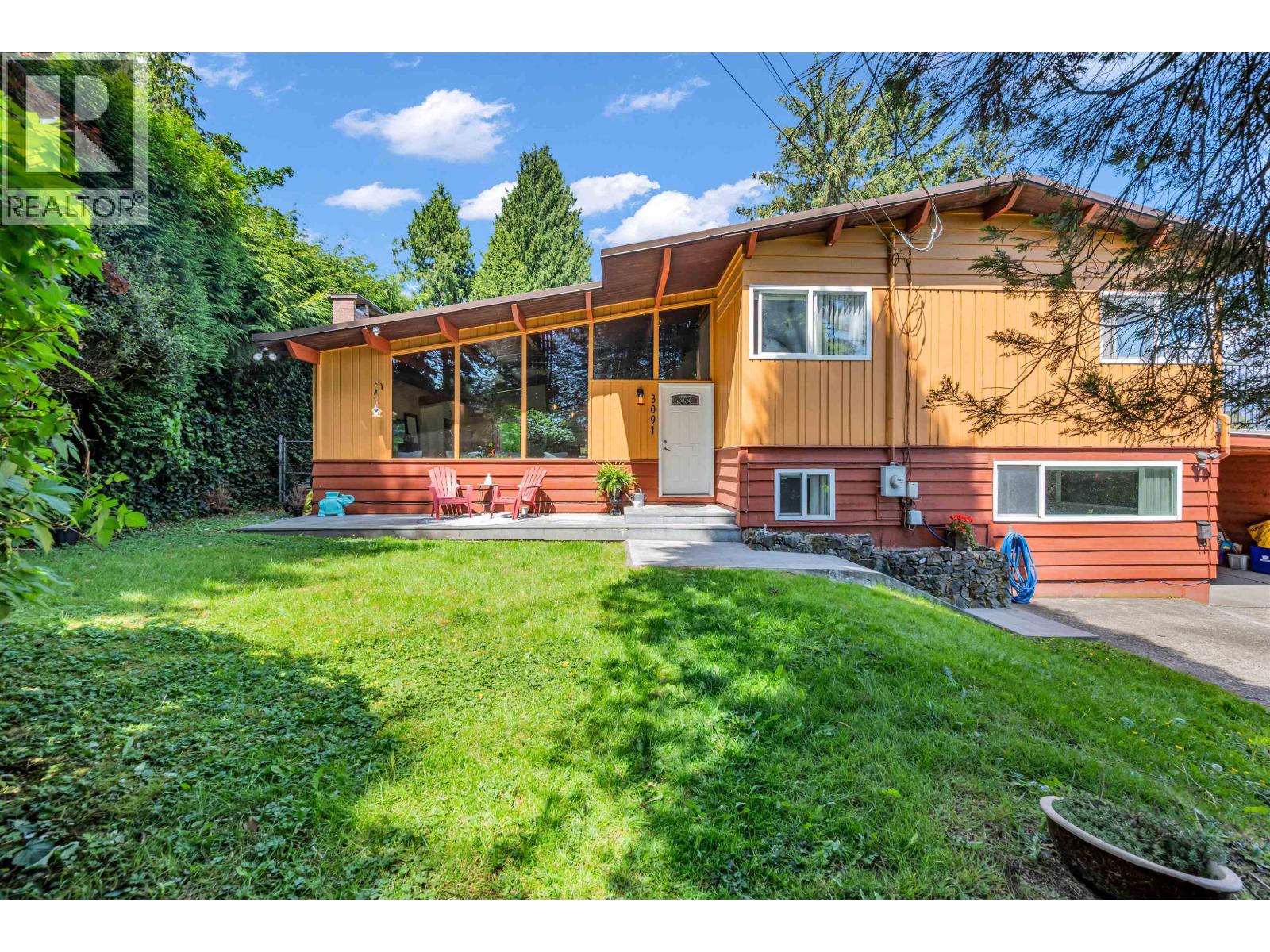 3091 Lazy A Street, Coquitlam, British Columbia  V3C 3N8 - Photo 1 - R3128689