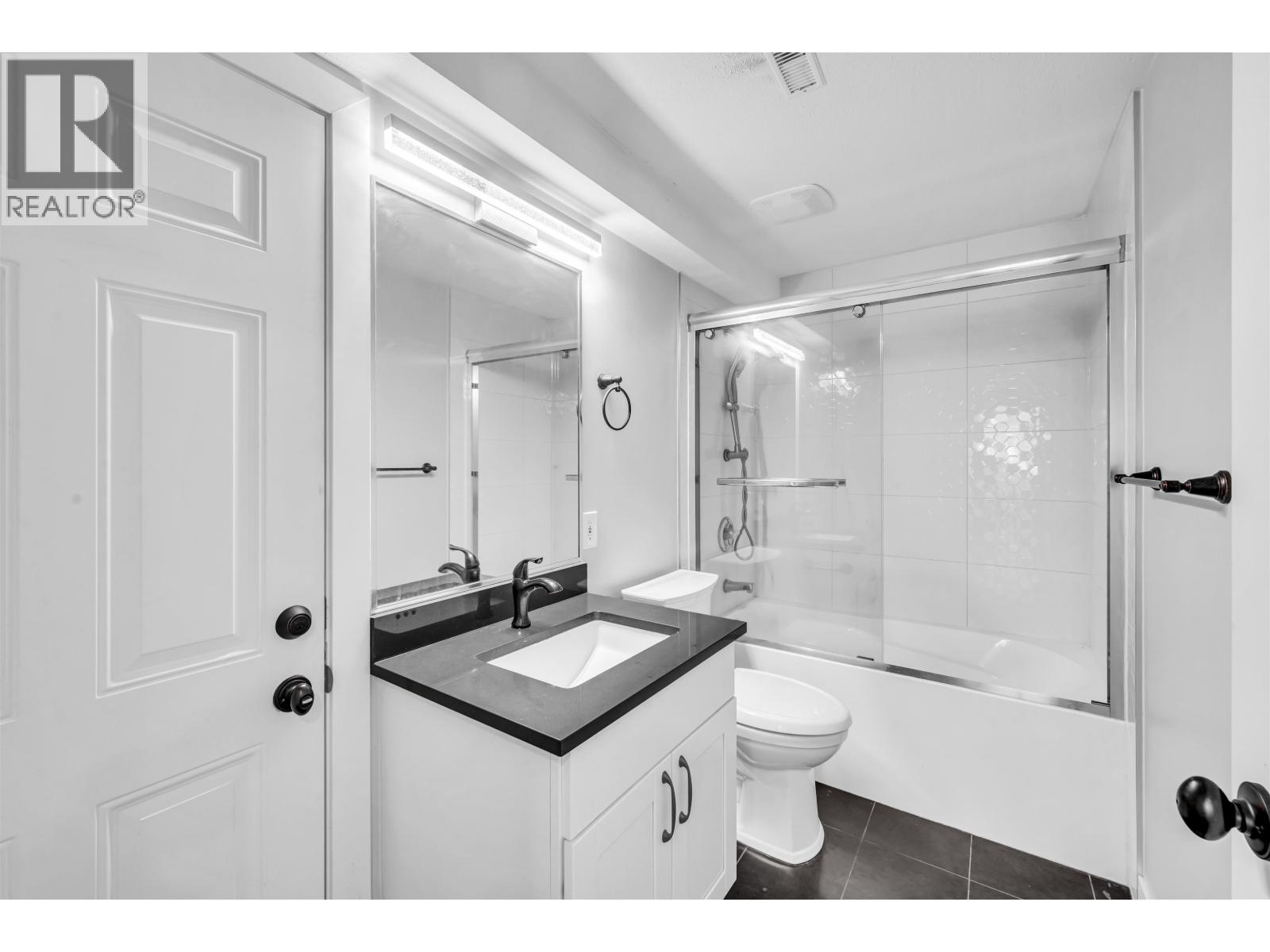 3091 Lazy A Street, Coquitlam, British Columbia  V3C 3N8 - Photo 13 - R3128689