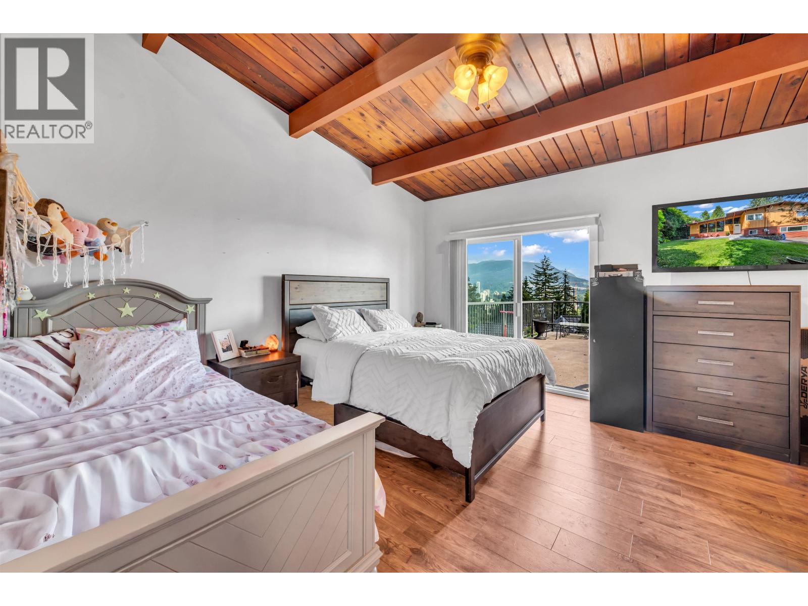 3091 Lazy A Street, Coquitlam, British Columbia  V3C 3N8 - Photo 9 - R3128689