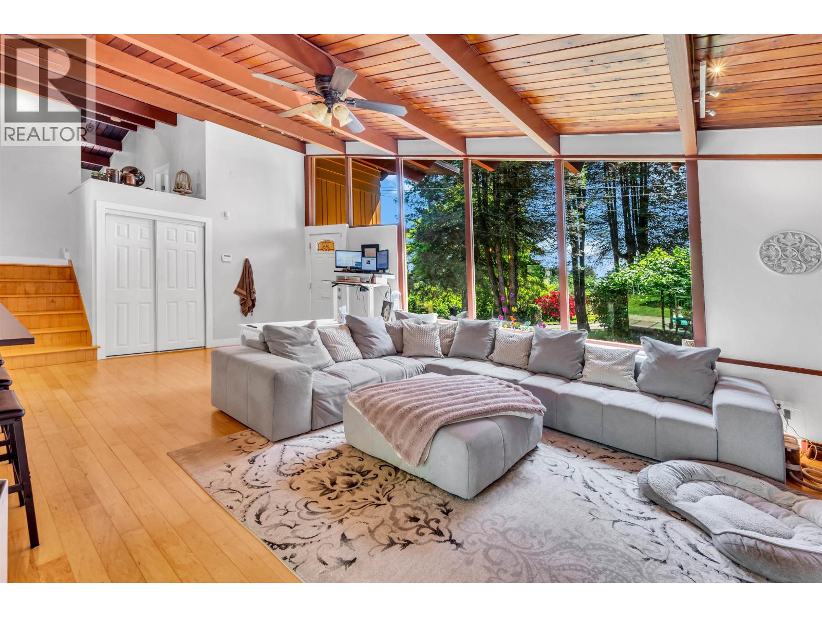 3091 Lazy A Street, Coquitlam, British Columbia  V3C 3N8 - Photo 4 - R3128689