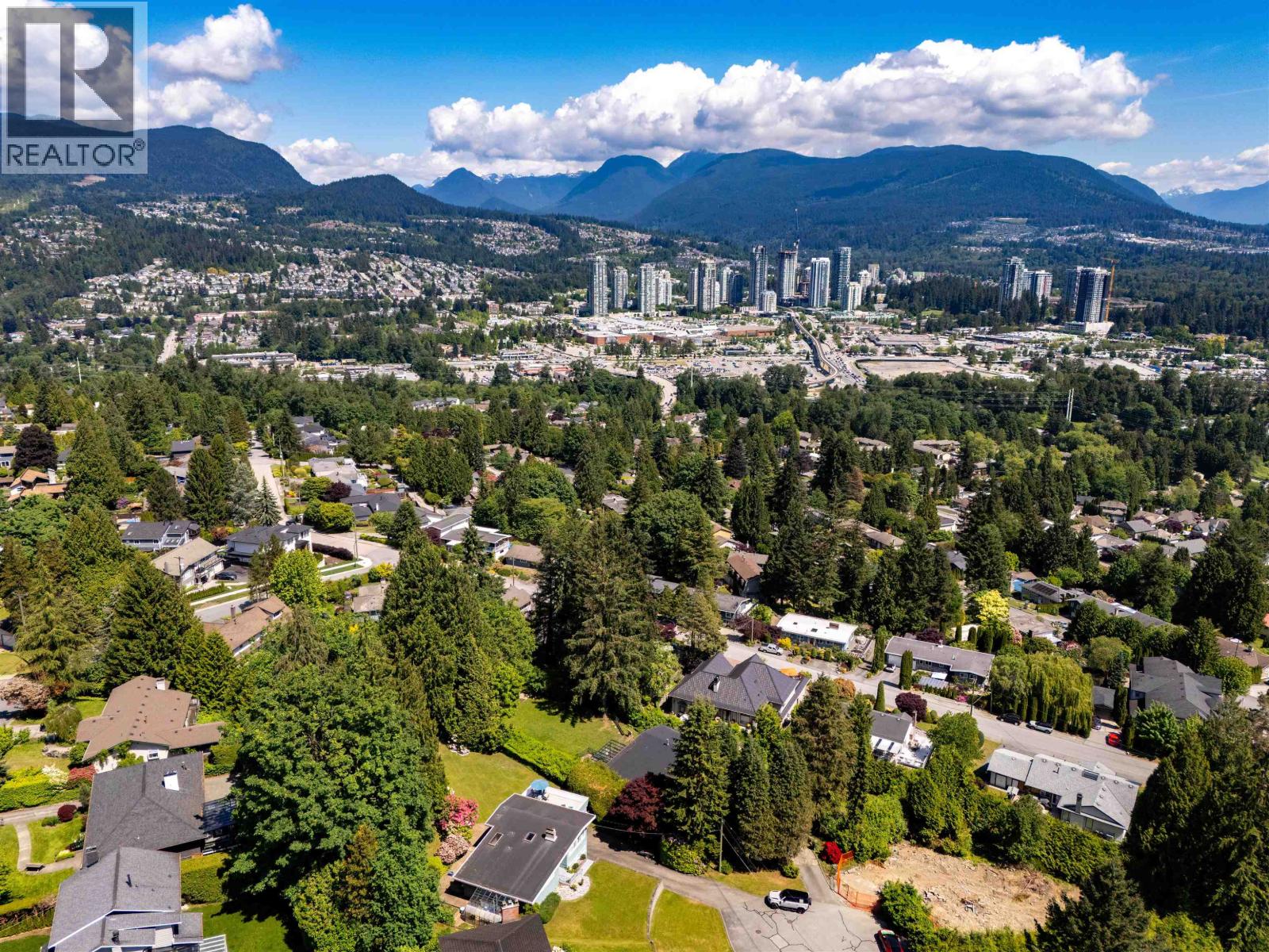 3091 Lazy A Street, Coquitlam, British Columbia  V3C 3N8 - Photo 35 - R3128689