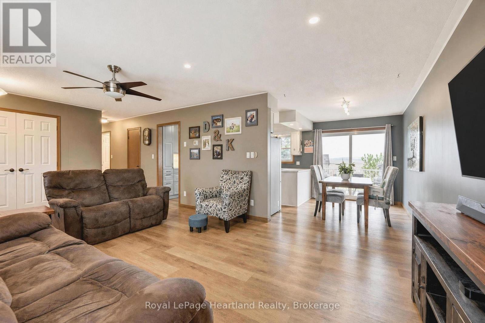 77292 London Road, Huron East, Ontario  N0M 1L0 - Photo 7 - X13204124