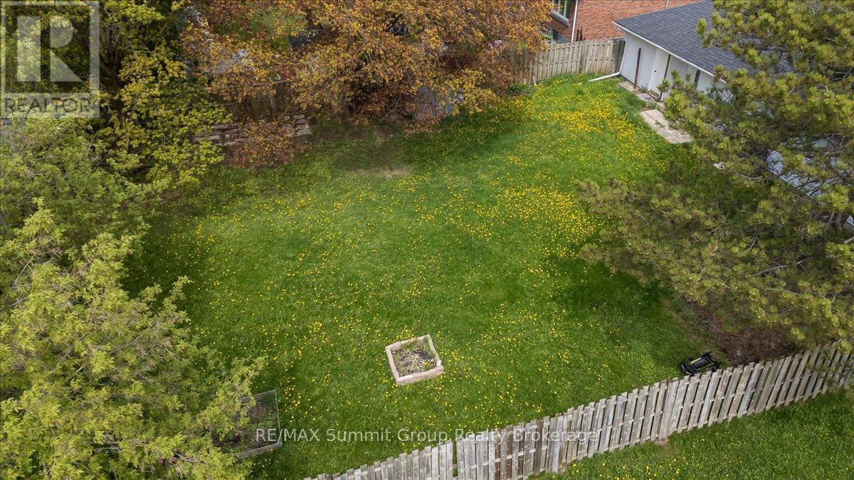 162 Main Street E, Grey Highlands, Ontario  N0C 1H0 - Photo 23 - X13204216