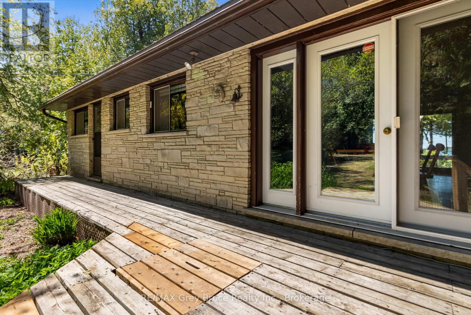 74 Parker Island Road, Northern Bruce Peninsula, Ontario  N0H 1W0 - Photo 11 - X13204272