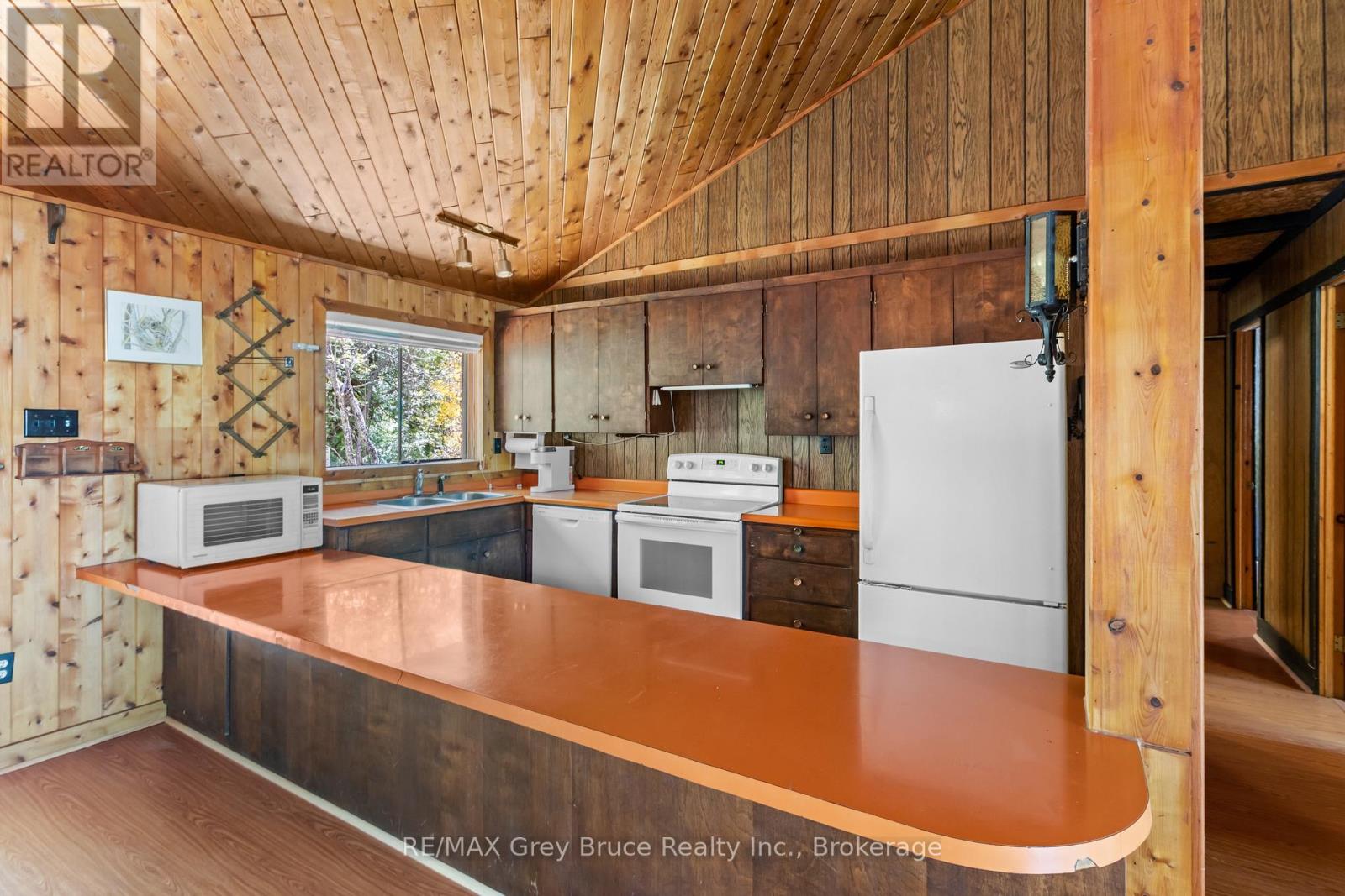 74 Parker Island Road, Northern Bruce Peninsula, Ontario  N0H 1W0 - Photo 18 - X13204272