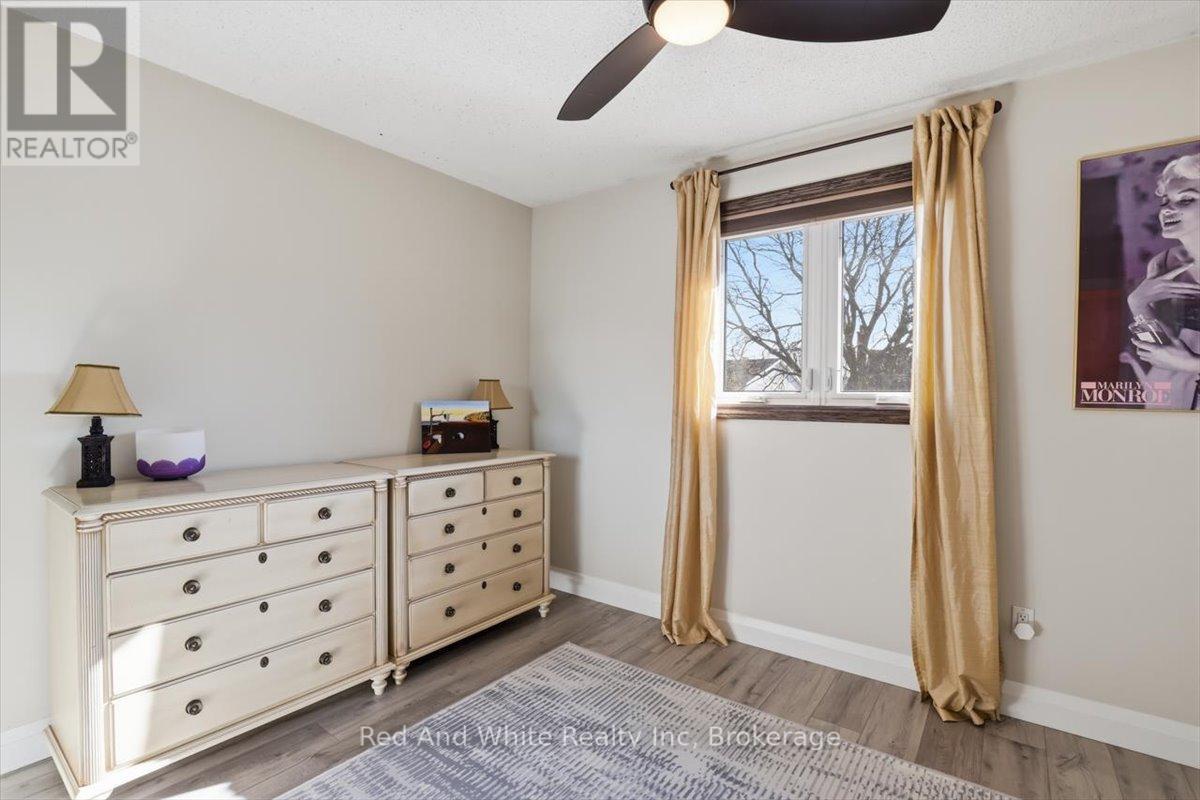 4 Brewster Place, Cambridge, Ontario  N3C 3V1 - Photo 32 - X13205182