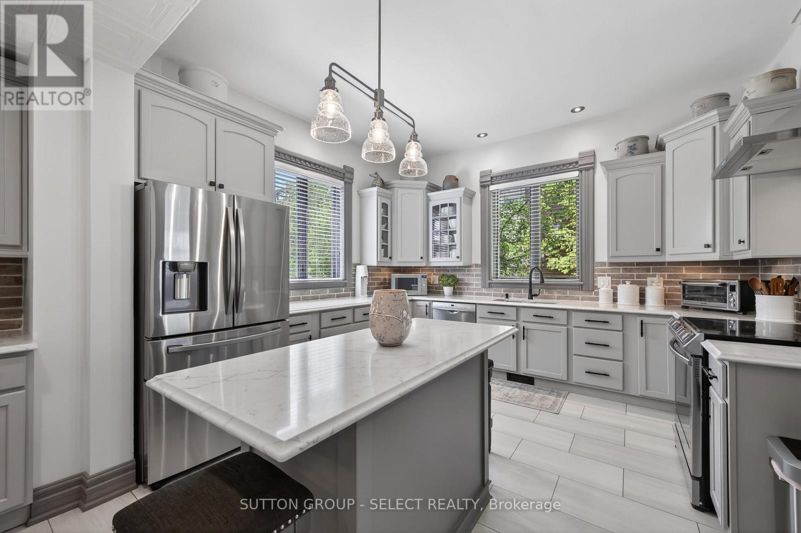 28 Wellington Street, St. Thomas, Ontario  N5R 2P4 - Photo 8 - X13204410