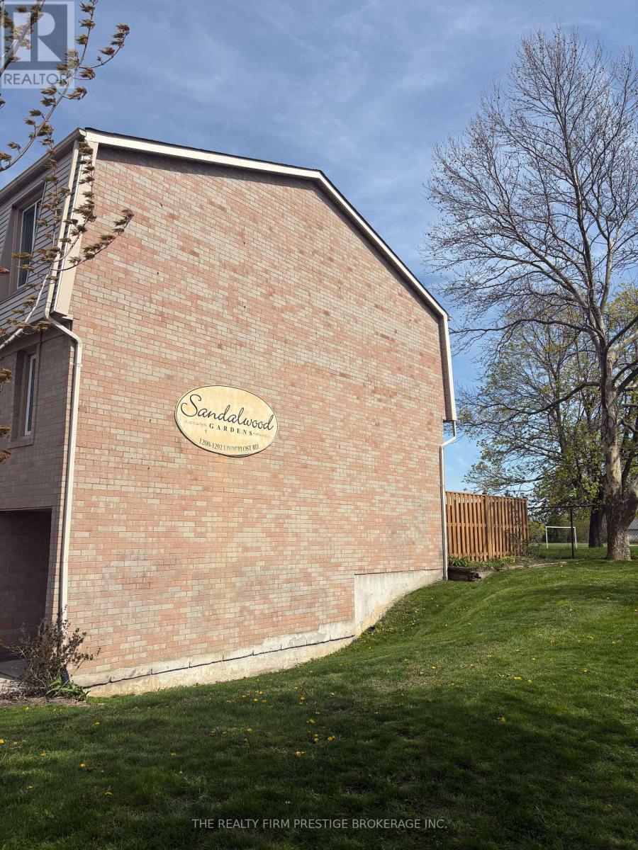 18 - 1264 Limberlost Road, London North, Ontario  N6G 3A5 - Photo 2 - X13204946