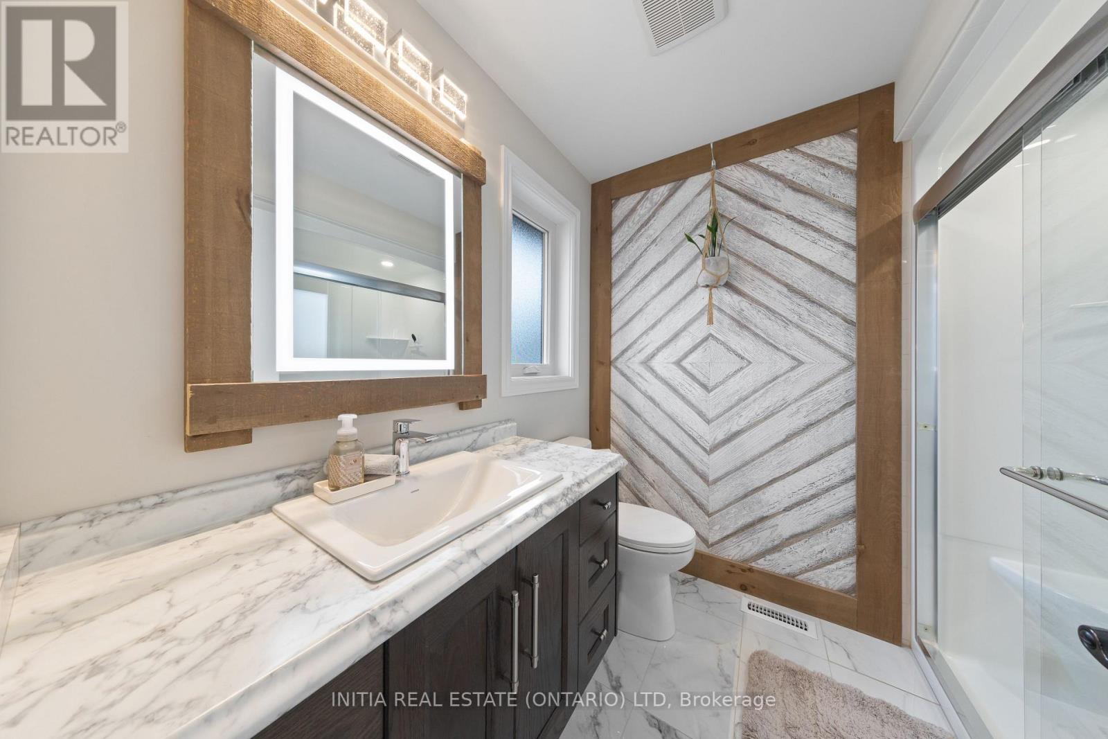 4011 Englehart Drive, Petrolia, Ontario  N0N 1R0 - Photo 27 - X13205076