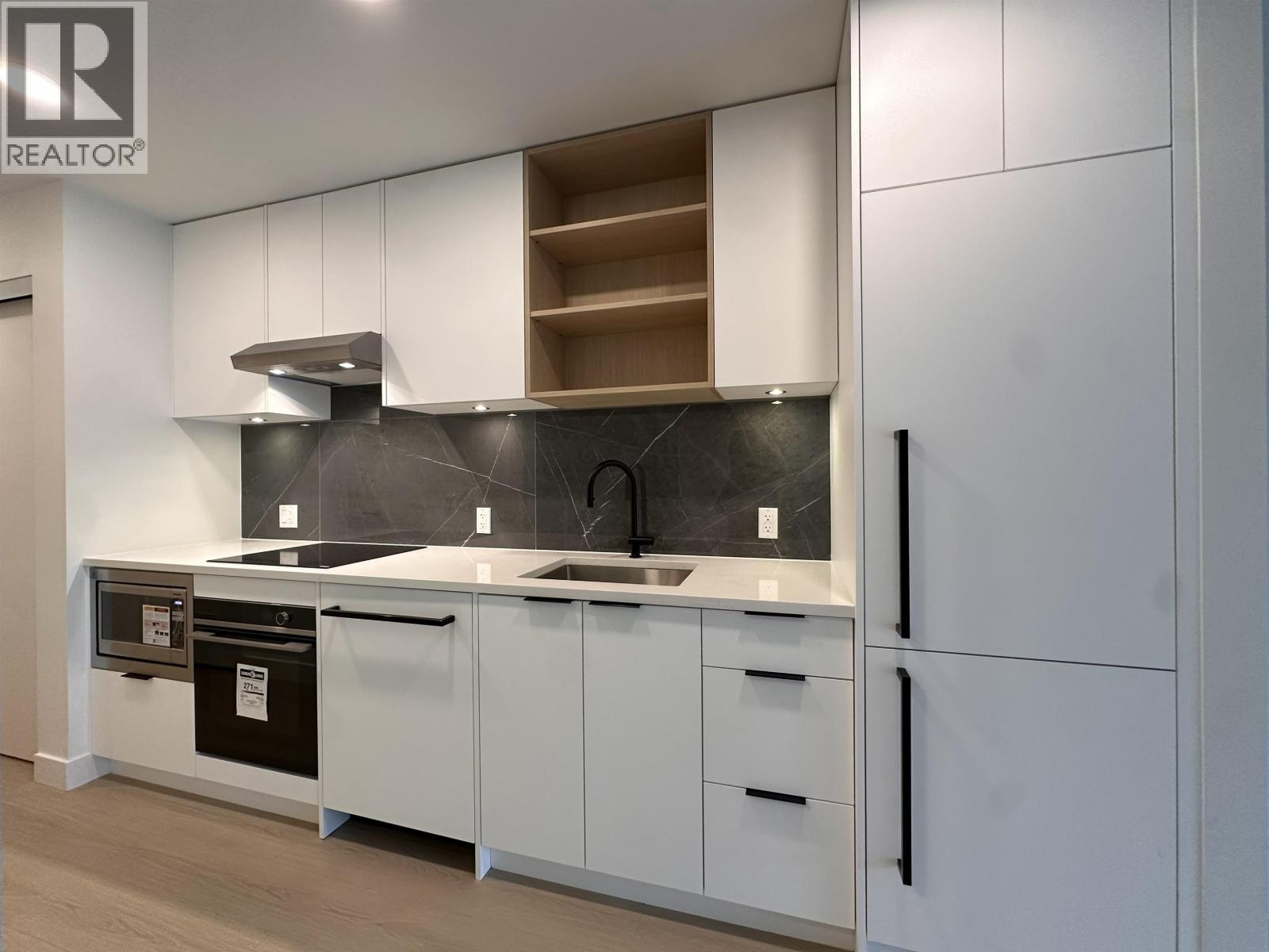 420 422 E 3rd Street, North Vancouver, British Columbia  V7L 0K1 - Photo 7 - R3128852