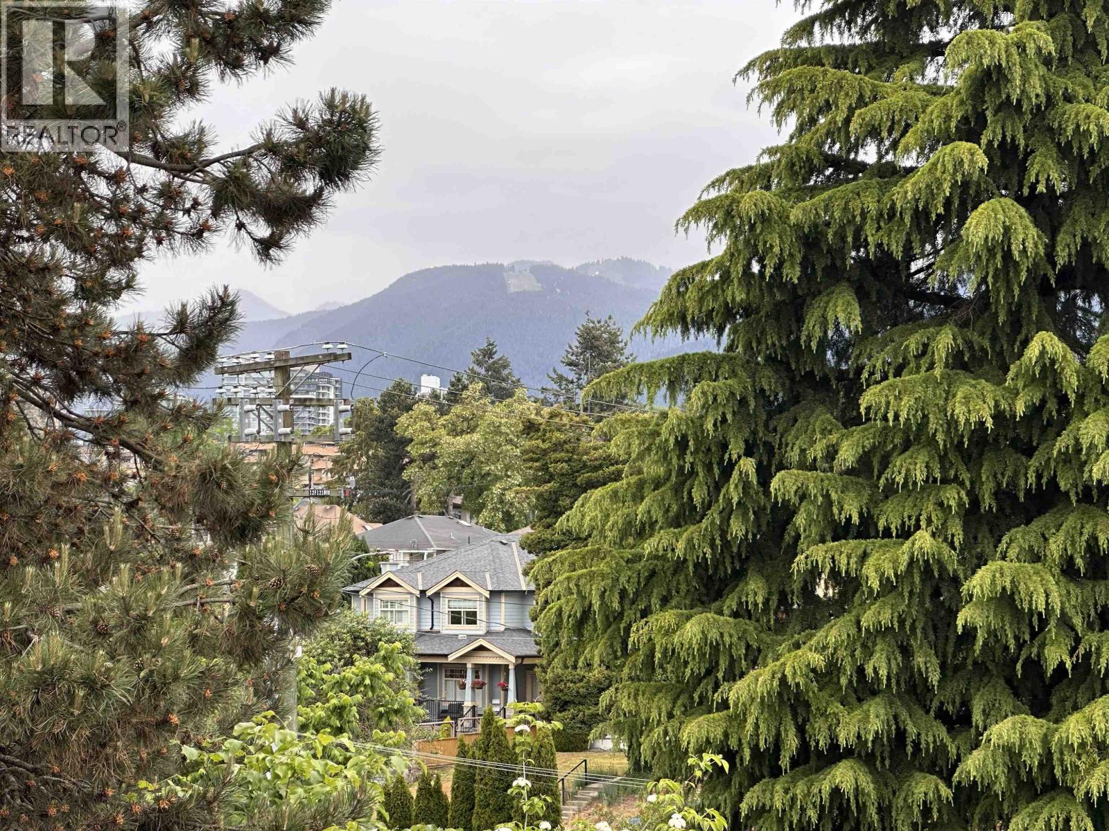 420 422 E 3rd Street, North Vancouver, British Columbia  V7L 0K1 - Photo 14 - R3128852