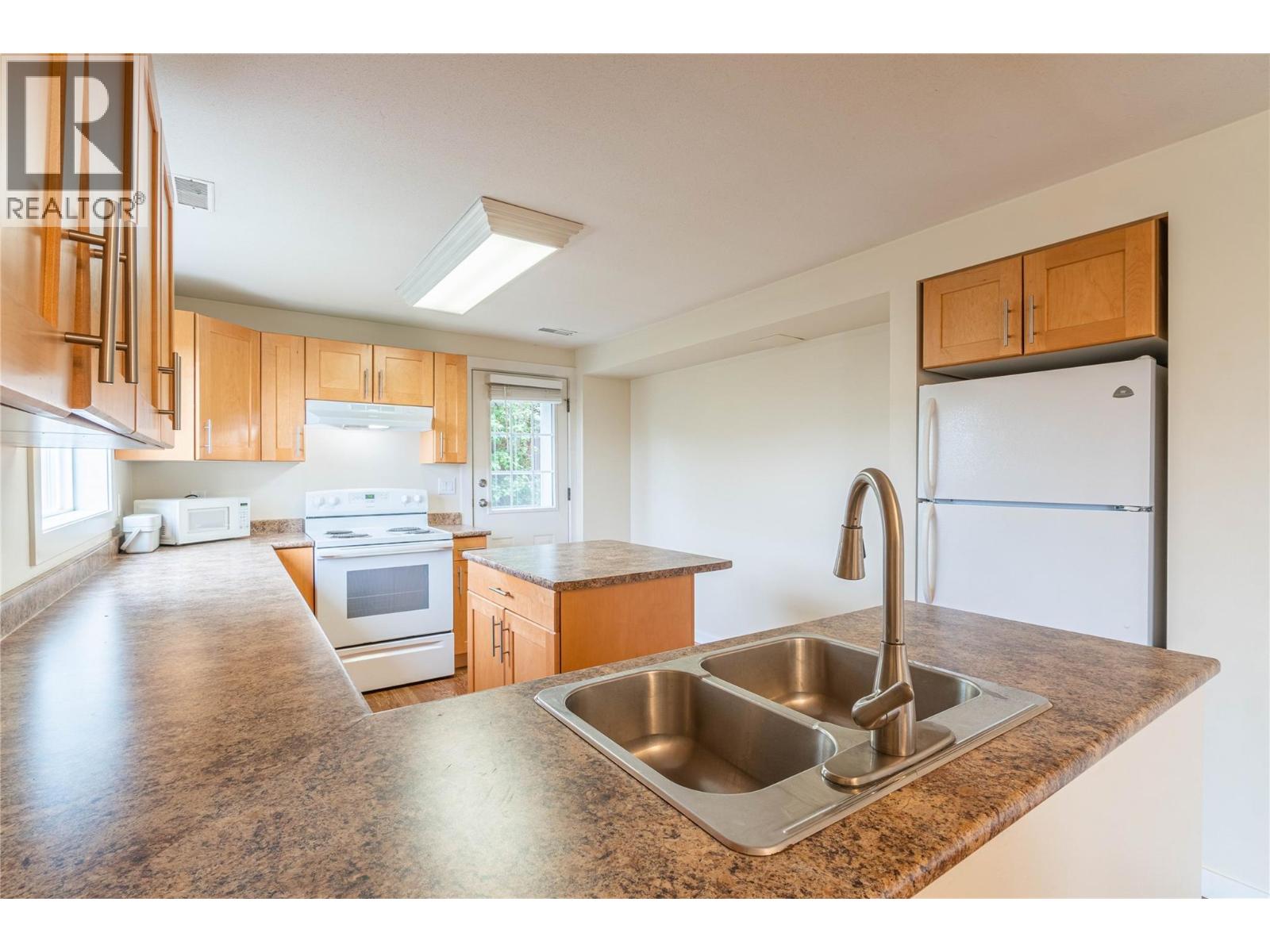 718 Fraser Crescent, Kamloops, British Columbia  V2C 3H9 - Photo 15 - 10388914