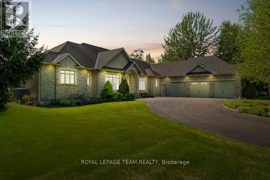 6043 KNIGHTS DRIVE, Ottawa, Ontario