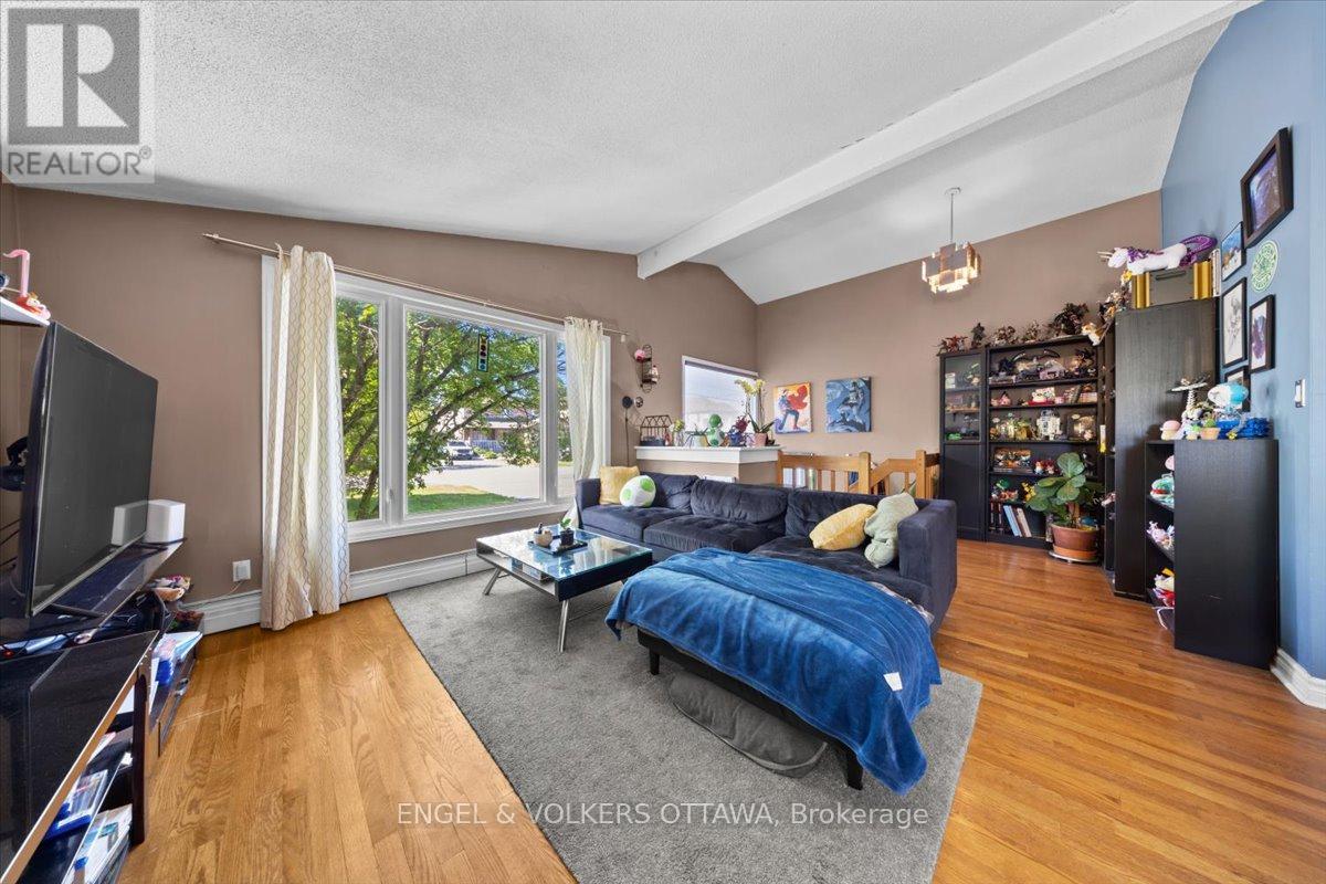 1712 St. Barbara Street, Ottawa, Ontario K1T 1M2 - Photo 7 - X13204532